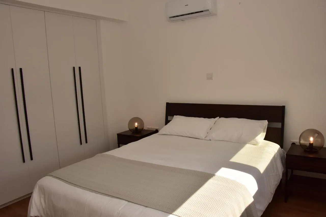 Georgia Court City & Seaview Larnaca Apartament