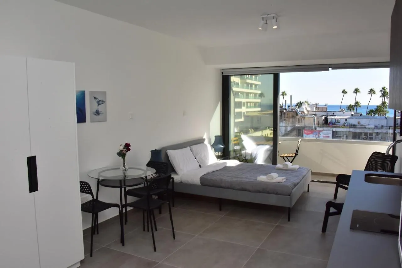 Georgia Court City & Seaview Larnaca 0*,  Cypr