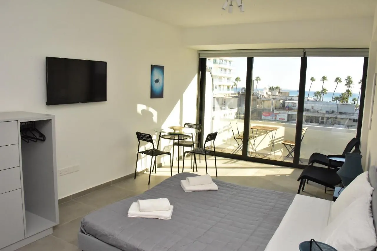 Georgia Court City & Seaview Larnaca 0*,
